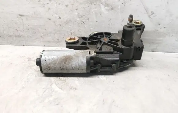 Volkswagen PASSAT B5.5 Rear window wiper mechanism 3B9955711F