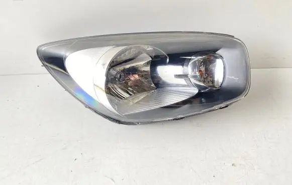 KIA Picanto Headlight/headlamp 921021Y0