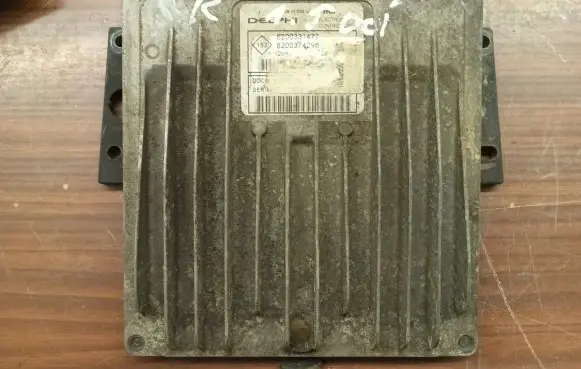 Nissan Kubistar Engine control unit/module 8200374298 8200331477