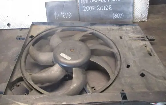 Fiat Grande Punto Electric radiator cooling fan