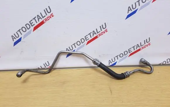 BMW 5 F10 F11 Turbo turbocharger oiling pipe/hose 8508029 11428508029