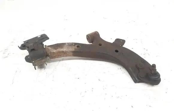 Honda CR-V Front lower control arm/wishbone