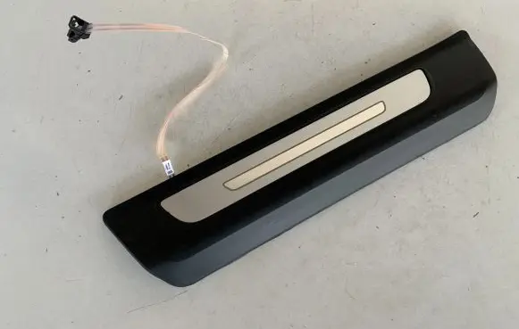 Audi Q7 4M Rear sill trim cover 4M0947417