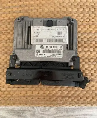 Volkswagen Sharan Engine control unit/module 03L906018HJ 0281017096 03L907309Q