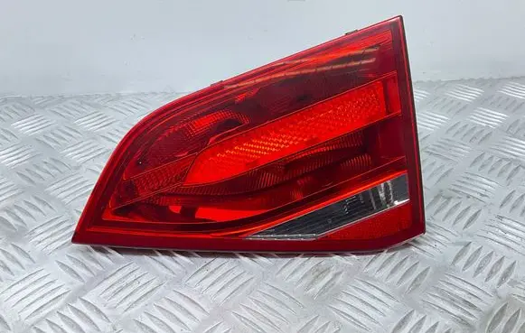 Audi A4 S4 B8 8K Tailgate rear/tail lights 8K5945094D