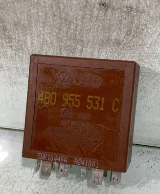 Volkswagen Golf IV Other relay 4b0955531c