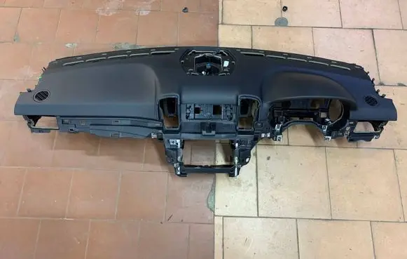 Mercedes-Benz GLE (W166 - C292) Dashboard A1666802787 A1666890214 5934RRR
