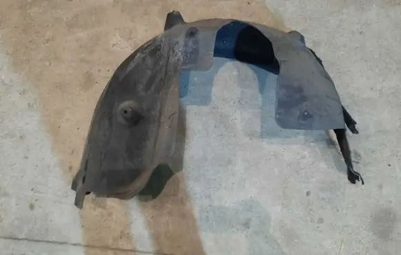 BMW 6 F12 F13 Rear arch fender liner splash guards 7224974