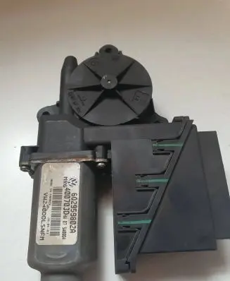 Front door window regulator with motor