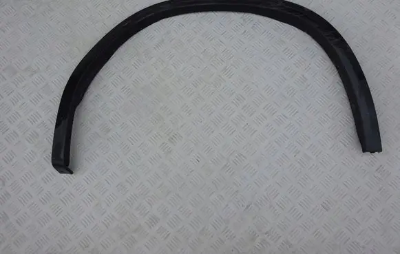 BMW i3 Rear arch trim 7472948