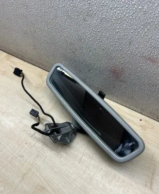 Mercedes-Benz E W211 Rear view mirror (interior) 2118101517