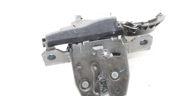 Cadillac Escalade Tailgate/trunk/boot lock/catch/latch