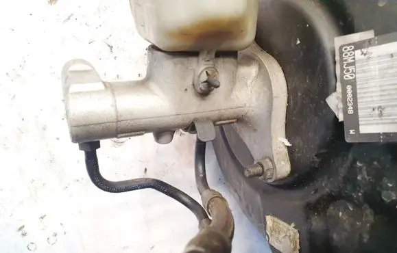 Citroen C6 Master brake cylinder