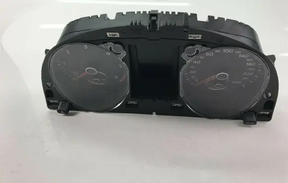 Volkswagen PASSAT B6 Speedometer (instrument cluster) 3C0920872G K4150