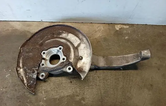 Volvo XC90 Front wheel hub KN052