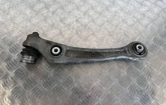 Front lower control arm/wishbone
