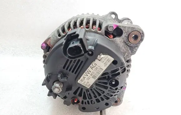Volkswagen PASSAT B6 Generator/alternator 021903026L 2542783D