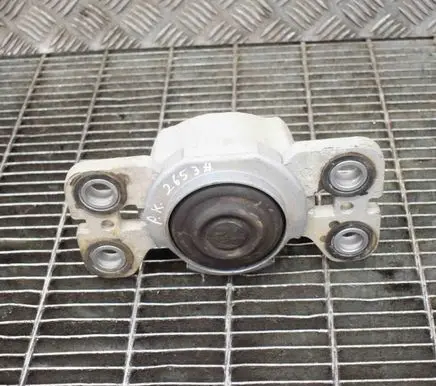 Volvo V60 Engine mount bracket 8G9N7M121AA