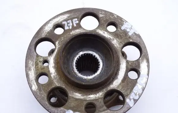 Mercedes-Benz S AMG W221 Rear wheel bearing hub 