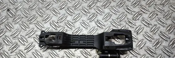Suzuki SX4 S-Cross Front door exterior handle/bracket 85T321H