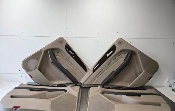 Mercedes-Benz ML W166 Front door card panel trim A1667200270 A1667200370 A1667300170