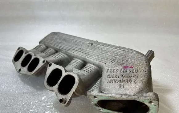 Audi 80 90 S2 B4 Intake manifold 034133223J