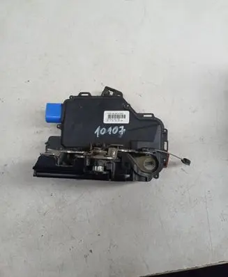 Skoda Roomster (5J) Front door lock 25100D6 3B1837015Ar
