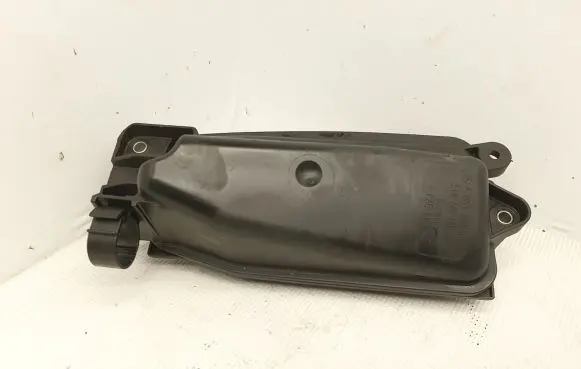 Mercedes-Benz C W205 Vacuum air tank A6510700868