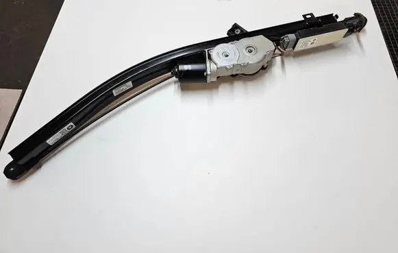 Chrysler Pacifica Sliding door motor assembly 68186017AF PN5926737AA 68225094AE