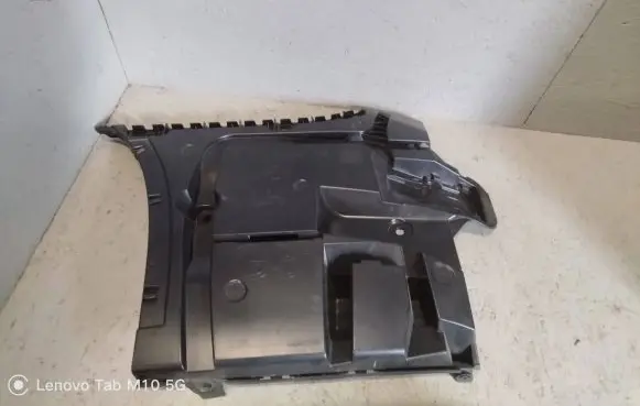 BMW 5 G30 G31 G38 Bumper support mounting bracket corner 7387315