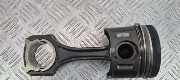 Mercedes-Benz C W204 Piston with connecting rod 646 22308