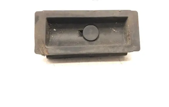 Audi A5 Sportback 8TA Jacking socket point 4G0802847 46015304