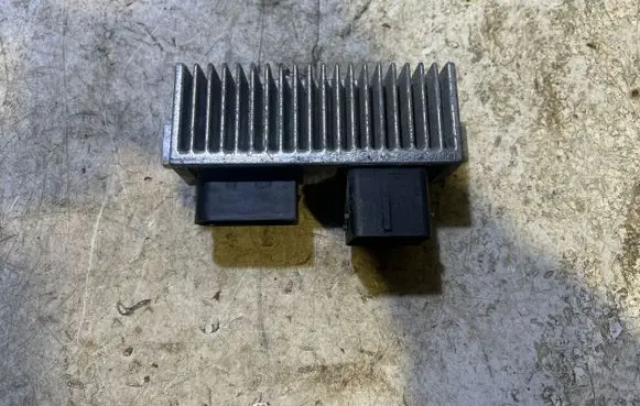 Nissan Qashqai Glow plug pre-heat relay 8200558438A RCS812