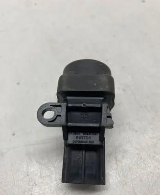 Honda CR-V Fuel cut-off switch 35910s04g010
