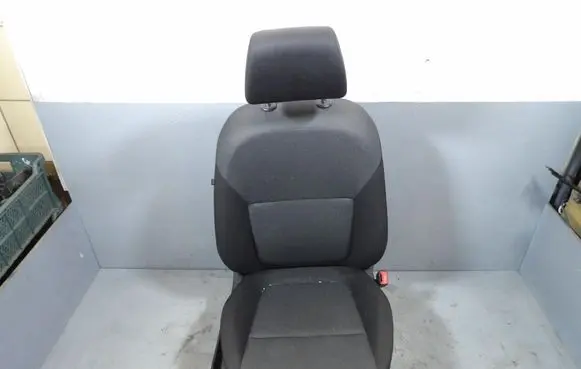 Skoda Fabia Mk3 (NJ) Front passenger seat 