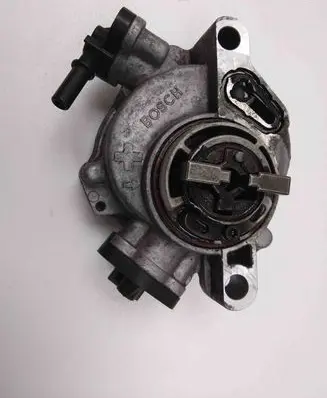 Ford Focus Vacuum pump 9804021880