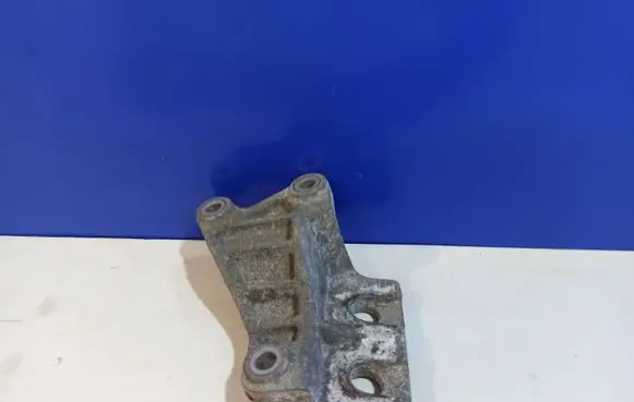 Volvo S60 Engine mounting bracket ALSI9CU3