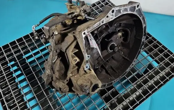 Peugeot 206 Manual 5 speed gearbox 20CQ06 IMPRK1539767