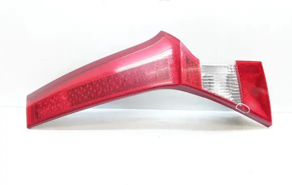 Tailgate rear/tail lights