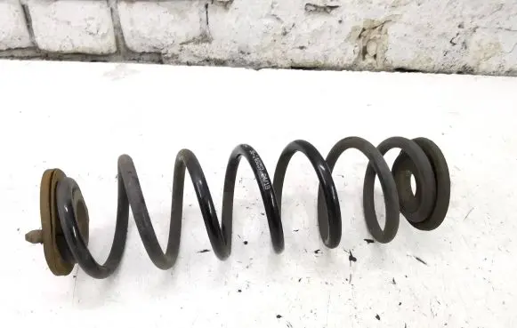 Volkswagen Touran I Rear coil spring
