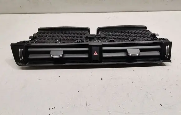 Land Rover Evoque II Dash center air vent grill K8D2014L21C