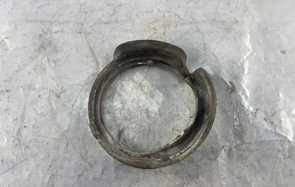 Ford Focus Front coil spring rubber mount AV615349AB