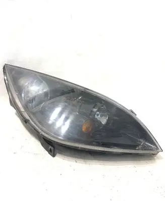 Mitsubishi Colt Headlight/headlamp 0301208222 8301A994
