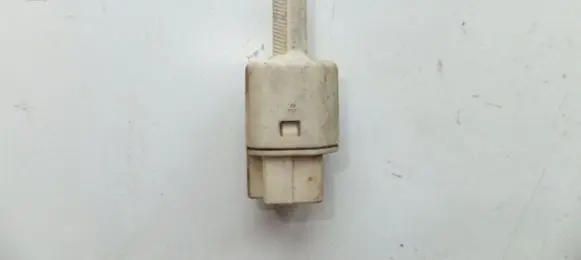 Toyota Avensis T250 Brake pedal sensor switch