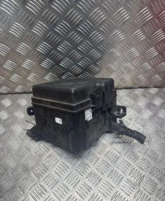 KIA Sportage Fuse module 3319424130R 905080004 914K3F1821