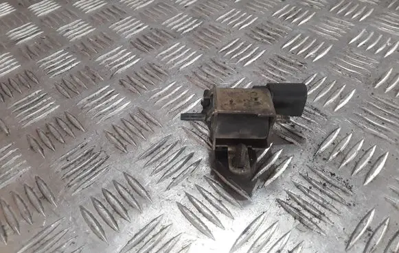Ford Galaxy Turbo solenoid valve 028906283N 72289530