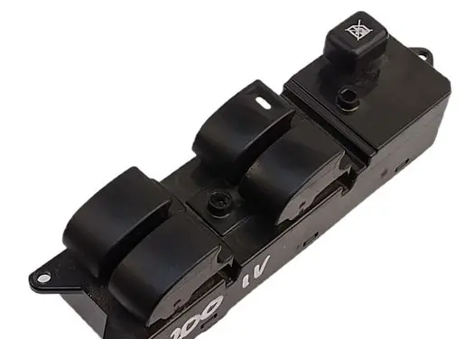 Mitsubishi L200 Quarter vent window switch MR587957