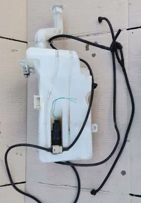 Mitsubishi Colt Windshield washer fluid reservoir/tank A4548600060