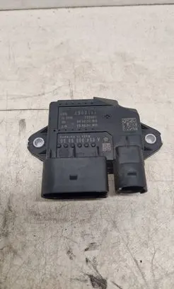 Mercedes-Benz CLA C118 X118 Glow plug pre-heat relay A6549009900 1110067 060222