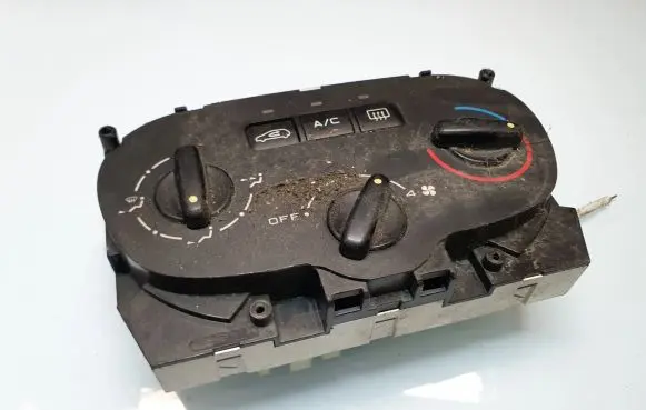 Peugeot 307 Climate control unit 593240000 184819141